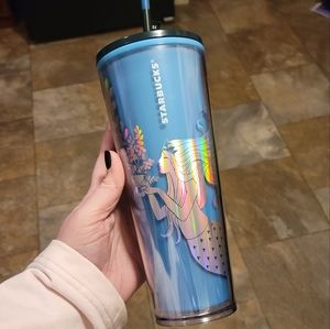 Starbucks 2021 Holiday Color Change